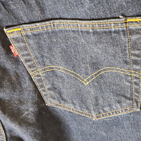 Levi’s 501 Button-Fly Jeans 34x34 Dark Wash Classic Straight Fit - Picture 8 of 16